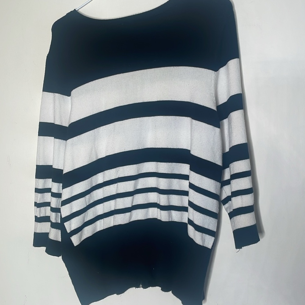 Lane Bryant black white striped 18/20 sweater​ - Picture 3 of 3